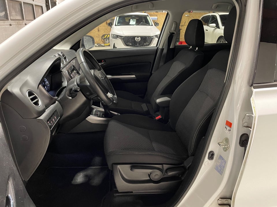 Suzuki Vitara 1,0 Boosterjet Active 5d