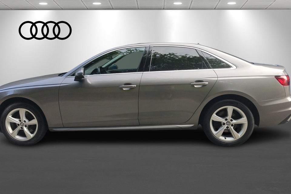 Audi A4 40 TFSi Advanced Prestige Tour plus S-tr. 4d