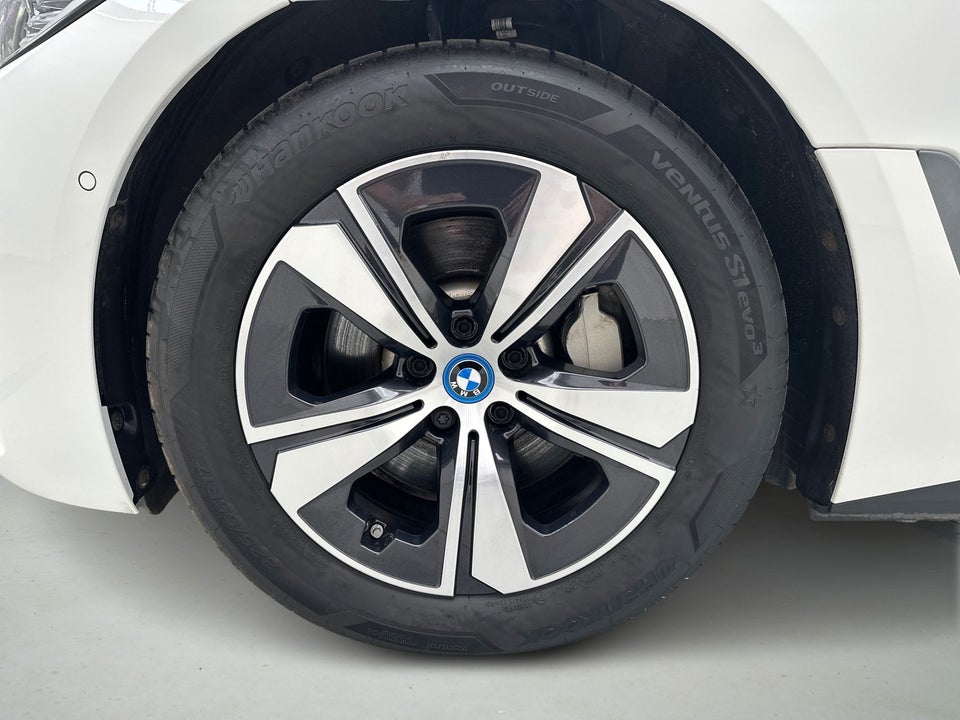 BMW i4 eDrive40 5d