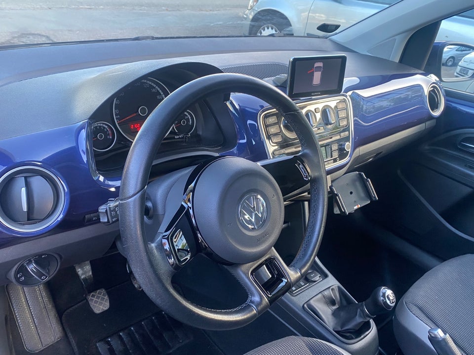 VW Up! 1,0 75 High Up! BMT 5d