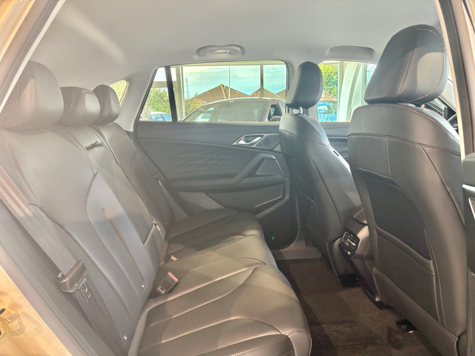 MG HS 1,5 PHEV Luxury 5d