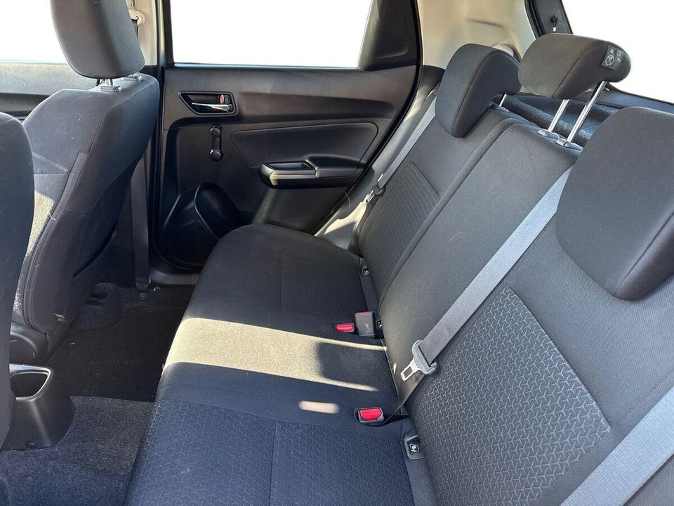 Suzuki Swift 1,2 mHybrid Action 5d