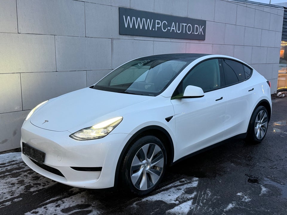 Tesla Model Y RWD 5d