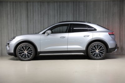 Porsche Macan 4 5d