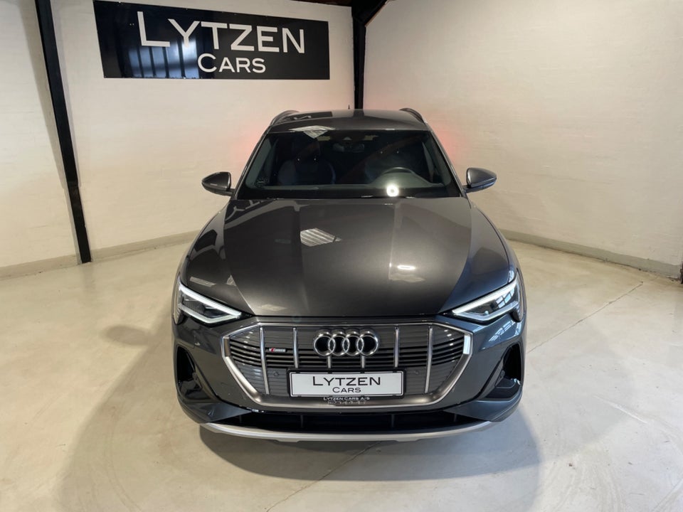 Audi e-tron 55 S-line quattro 5d