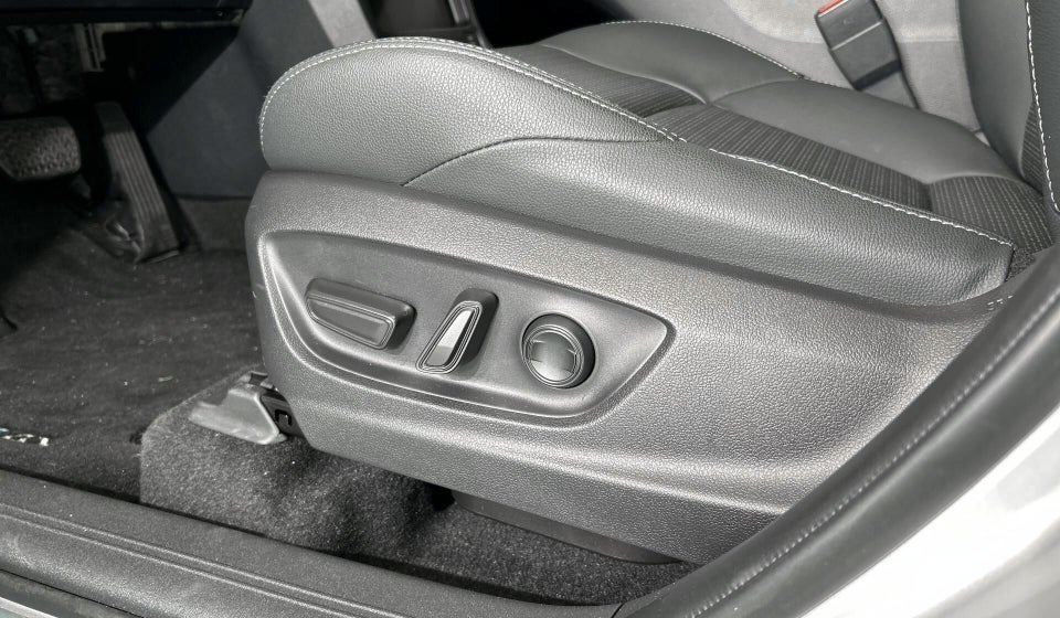 Toyota bZ4X Executive 5d