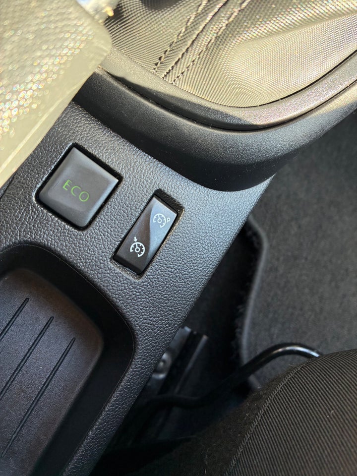 Renault Captur 0,9 TCe 90 Expression 5d