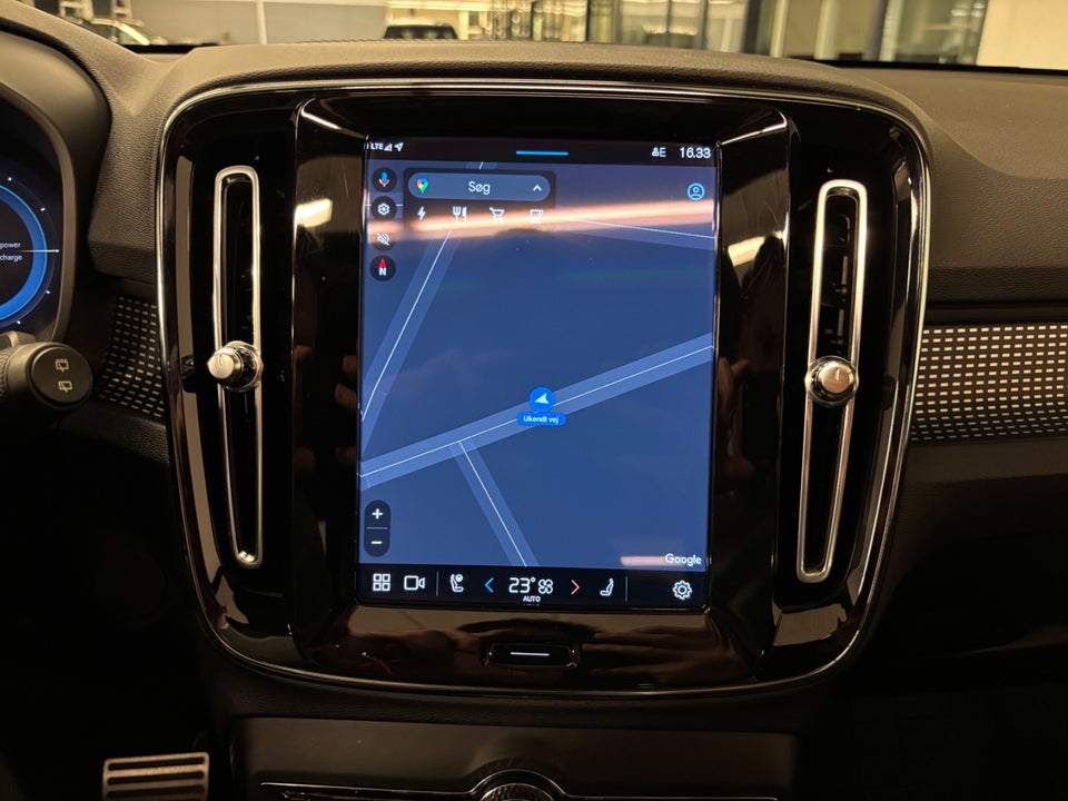 Volvo XC40 P8 ReCharge Twin Pro 5d