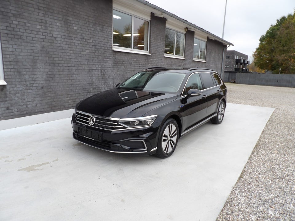 VW Passat 1,4 GTE Variant DSG 5d