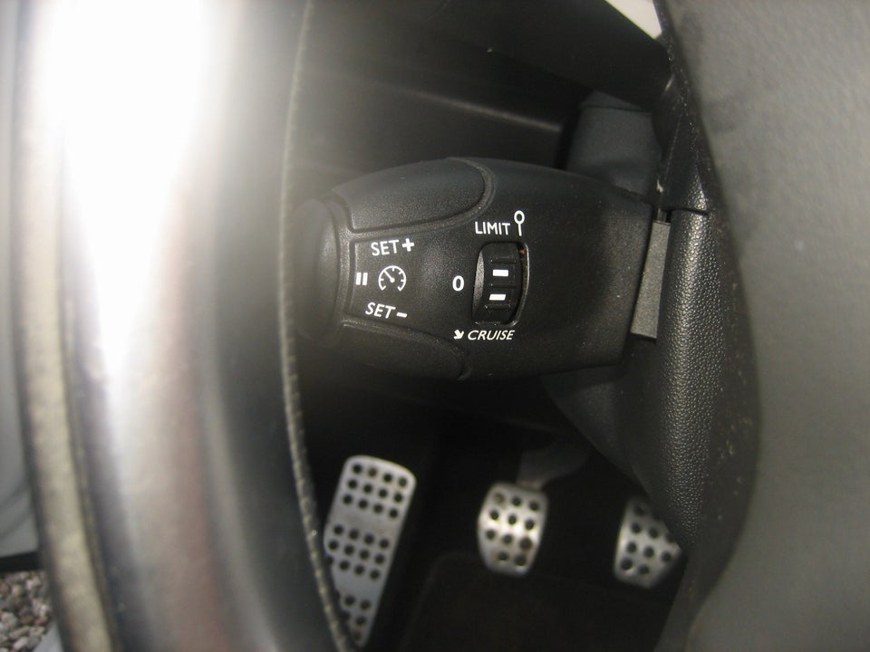 Citroën DS3 1,6 THP 156 Sport 3d