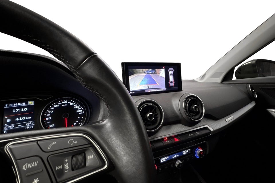 Audi Q2 35 TFSi Prestige S-tr. 5d