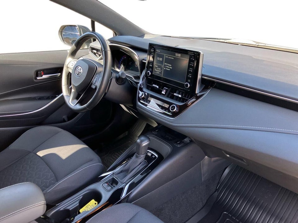 Toyota Corolla 2,0 Hybrid H3 Premium MDS 5d