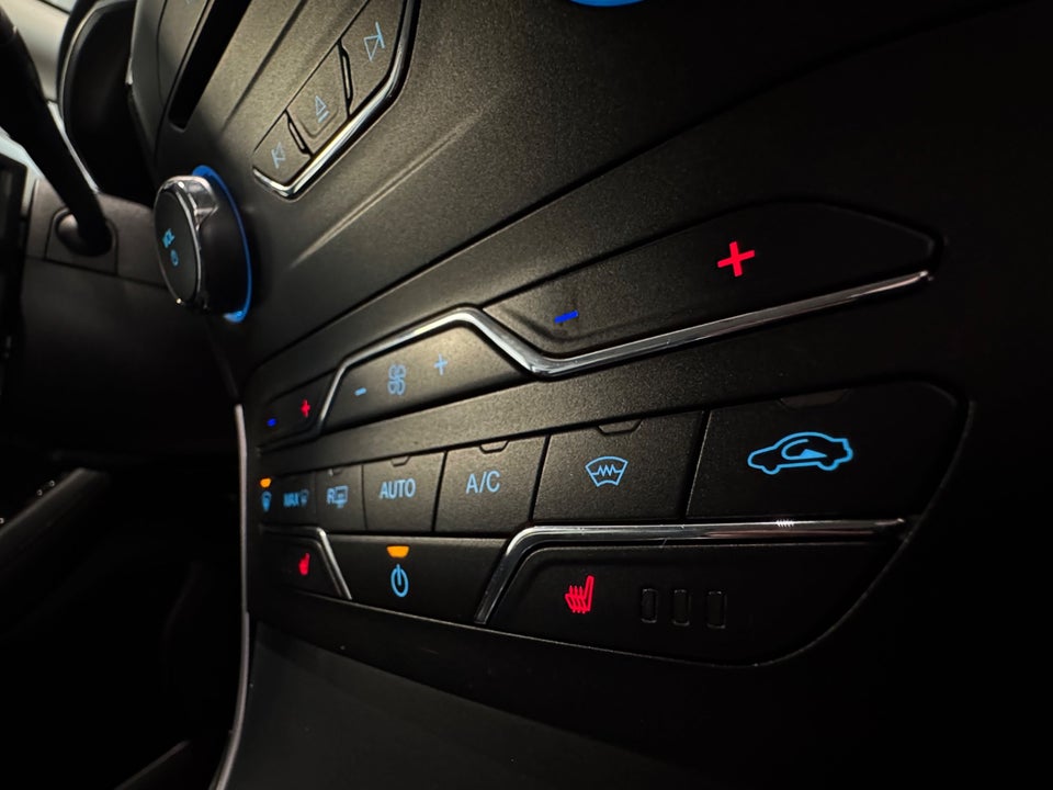 Ford Galaxy 2,0 EcoBlue Titanium aut. 7prs 5d