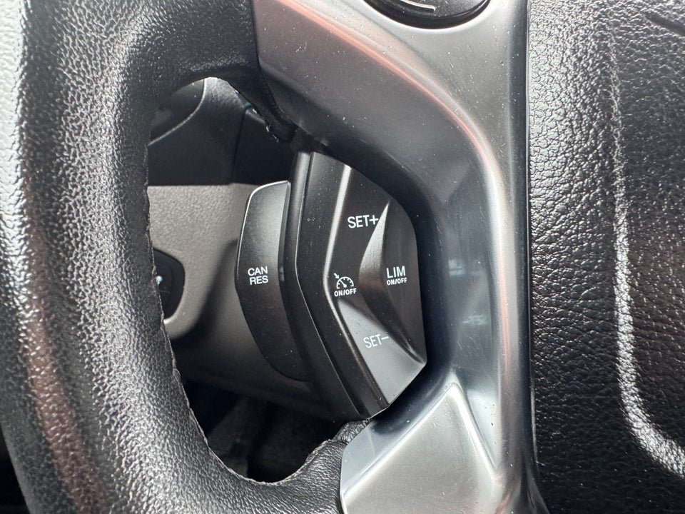 Ford Transit Connect 1,5 EcoBlue Trend kort