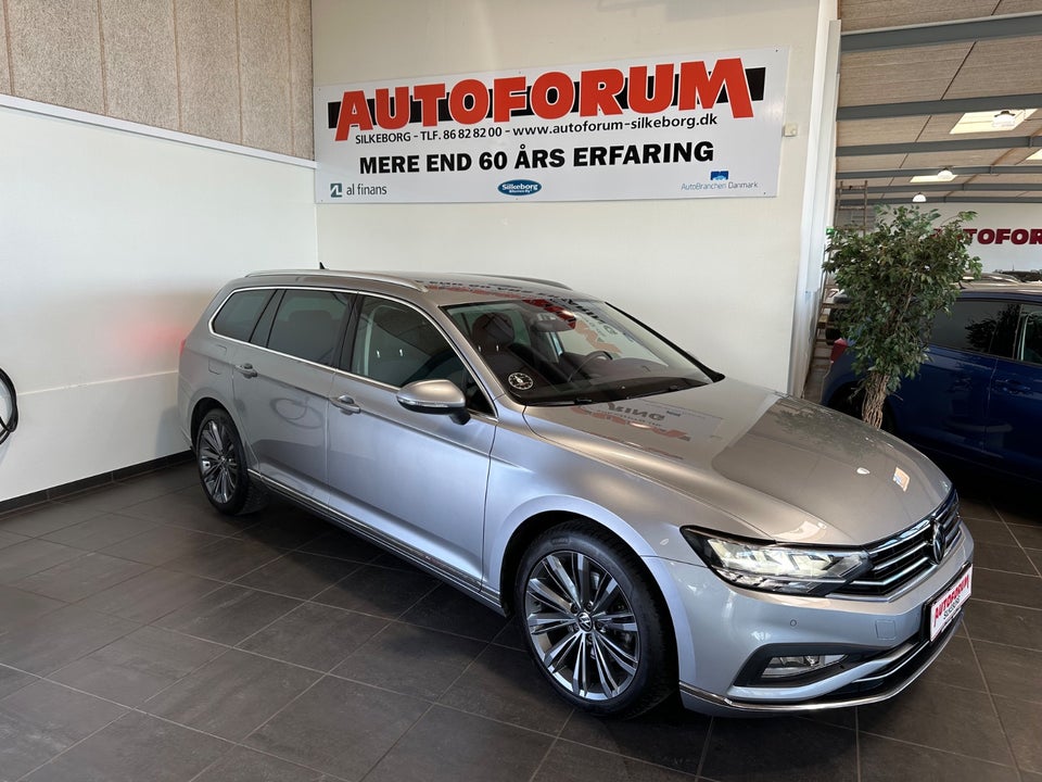 VW Passat 2,0 TDi 200 Elegance High Variant DSG 5d