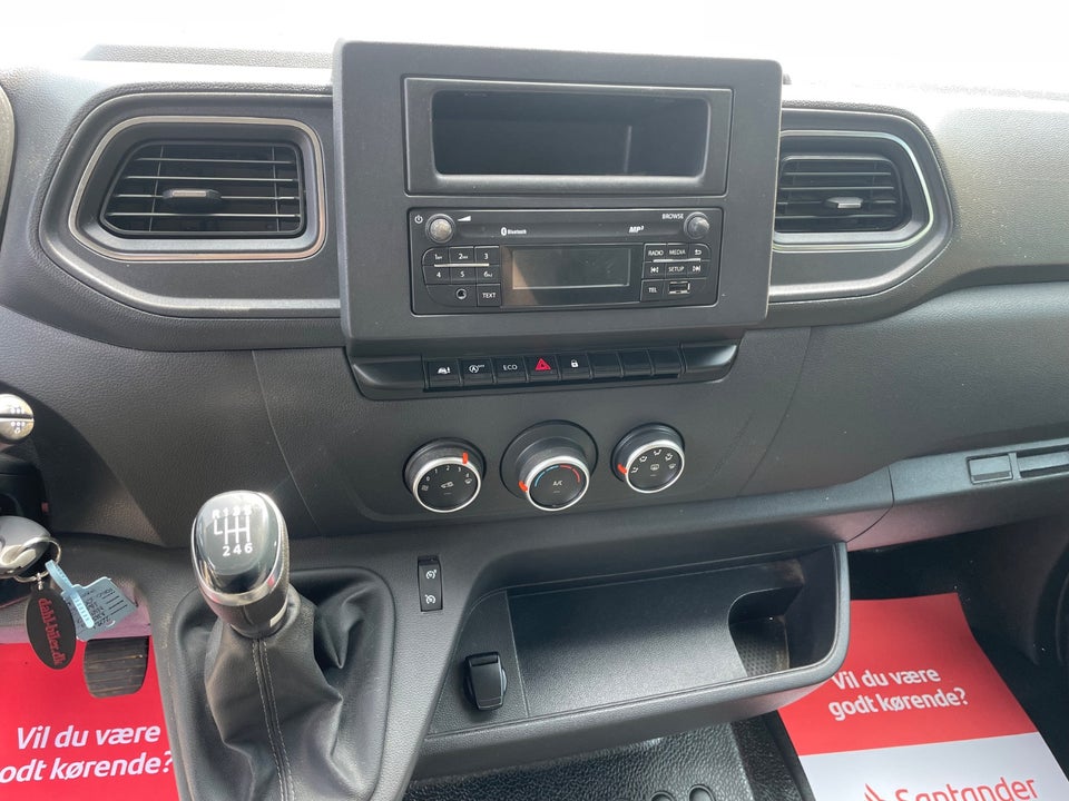 Nissan NV400 2,3 dCi 135 W3L3 Db.Kab 4d