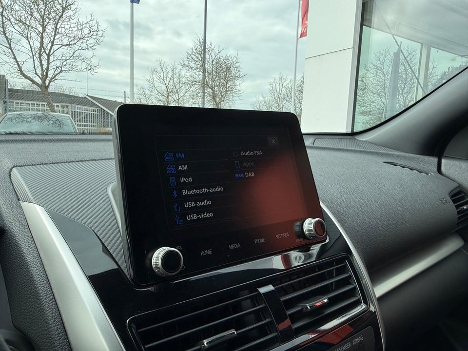 Mitsubishi Eclipse Cross 2,4 PHEV Intense CVT 4WD 5d