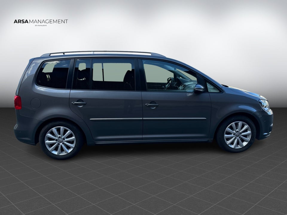 VW Touran 2,0 TDi 140 Highline BMT 7prs 5d