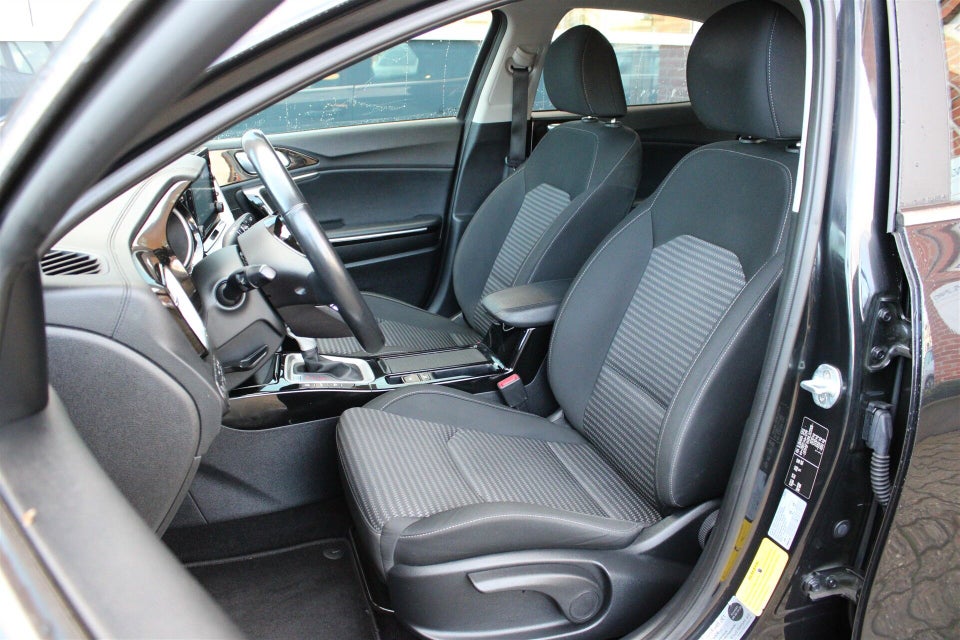 Kia XCeed 1,6 PHEV Prestige DCT 5d