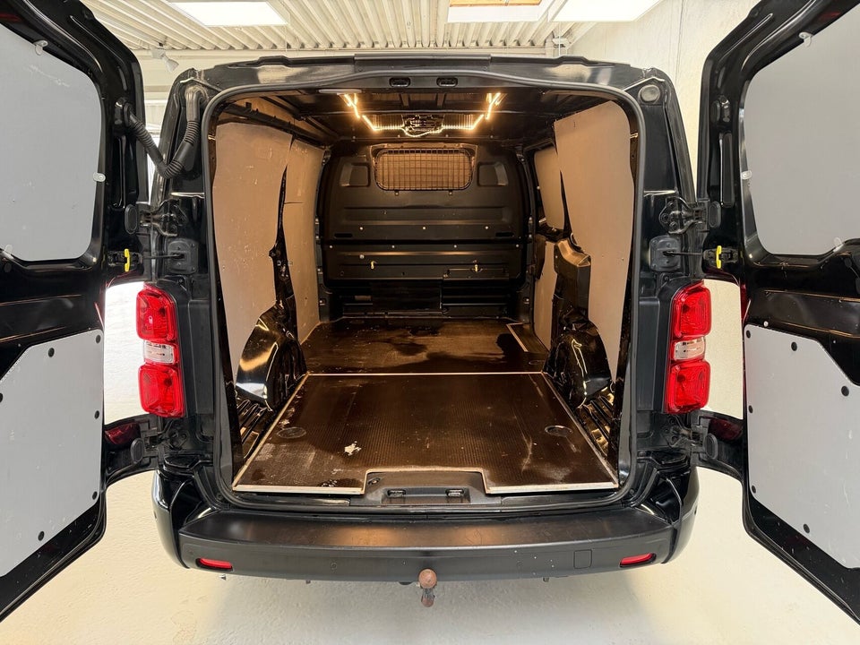 Peugeot Expert 2,0 BlueHDi 180 L3 Ultimate EAT6 Van