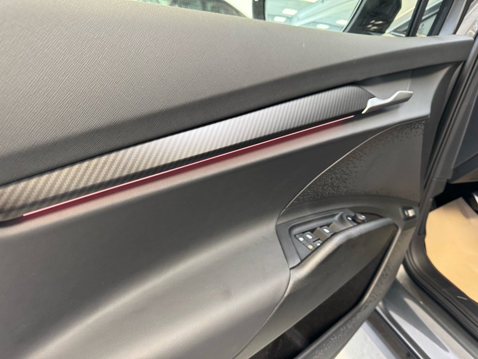 Skoda Elroq 85 iV Sportline 5d