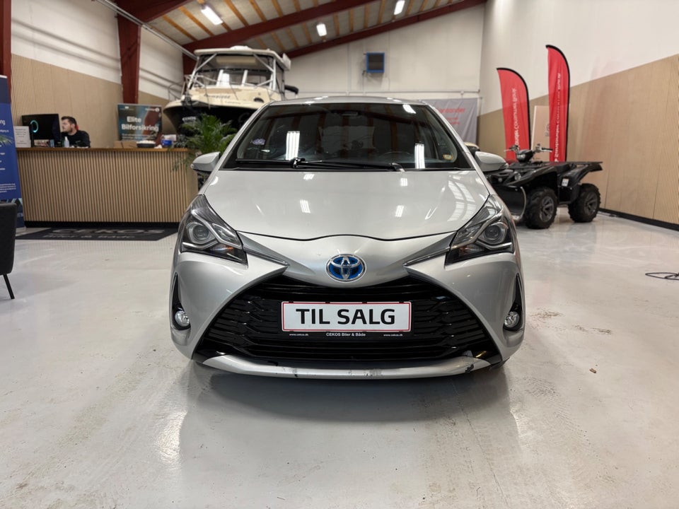 Toyota Yaris 1,5 Hybrid H3 Limited e-CVT 5d