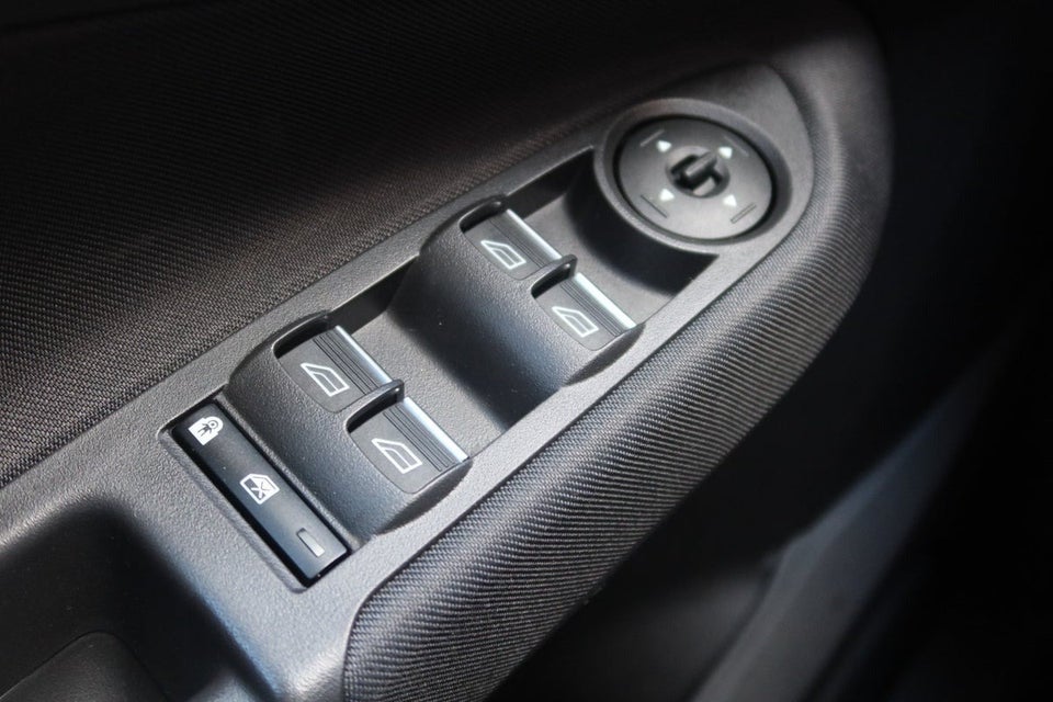 Ford C-MAX 1,0 SCTi 125 Titanium 5d