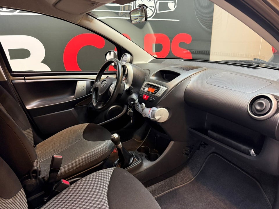 Toyota Aygo 1,0 VVT-i T2 Air 5d