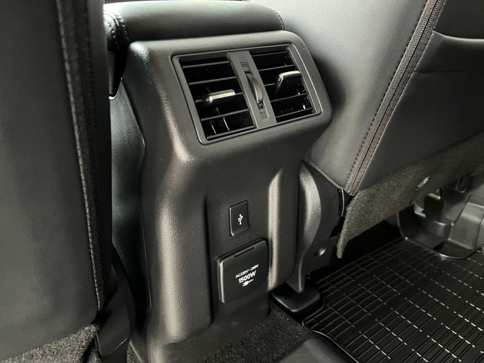 Mitsubishi Outlander 2,4 PHEV Intense CVT 4WD 5d