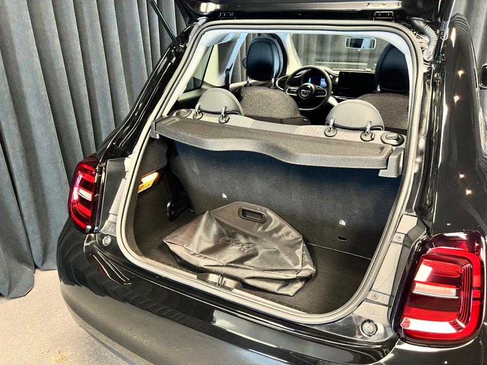 Fiat 500e 42 Icon 3d