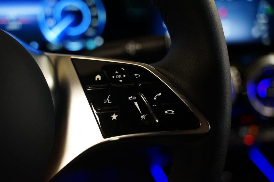 Mercedes EQA250+ Progressive Advance 5d