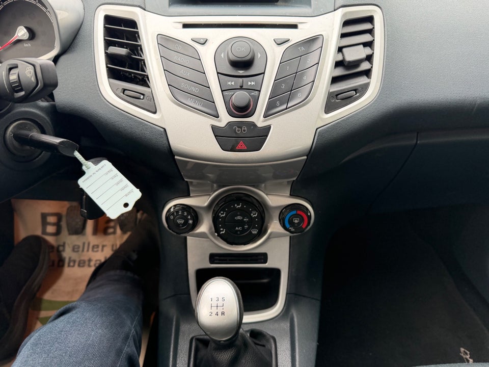 Ford Fiesta 1,25 82 Titanium 5d