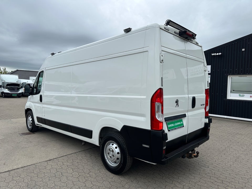 Peugeot Boxer 335 2,2 BlueHDi 165 L3H2 Premium