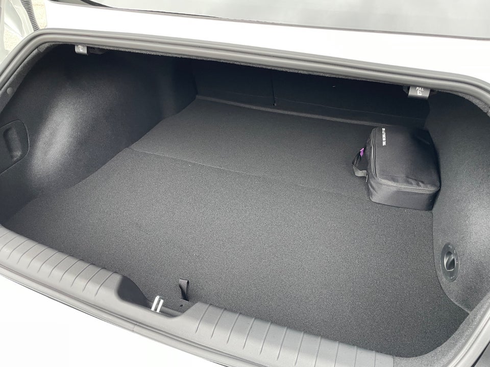 Hyundai Ioniq 6 77 Ultimate AWD 4d