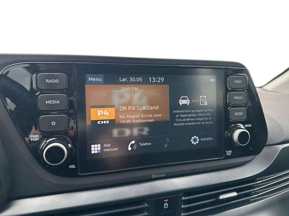 Hyundai i20 1,0 T-GDi Essential DCT 5d