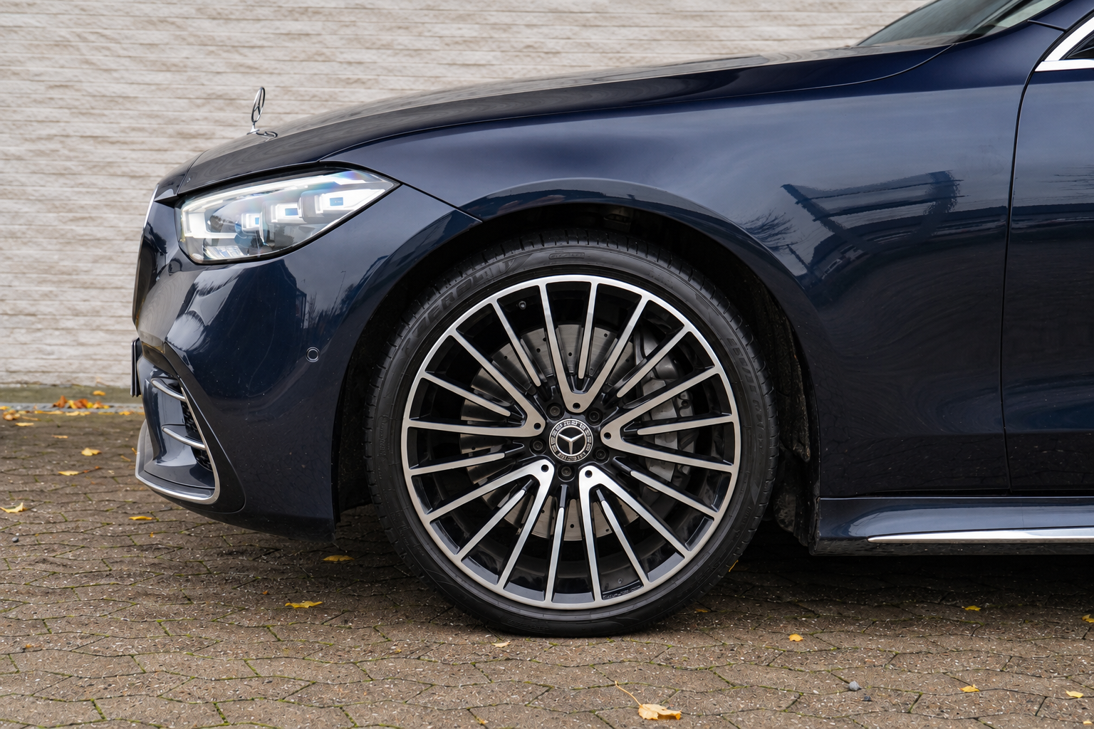 Mercedes-Benz S580 e 3,0 aut. lang 4d · 3