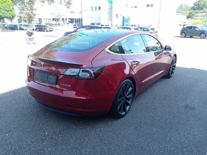 Tesla Model 3 Performance AWD 4d