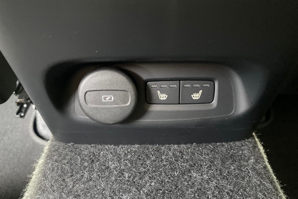 Volvo EX40 Extended Range Core 5d