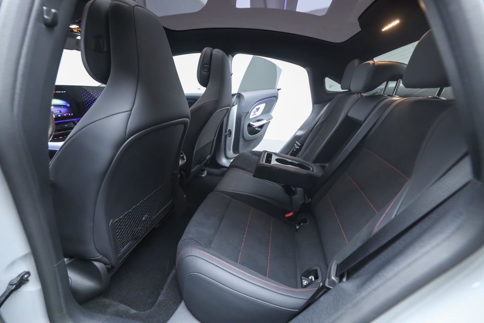 Mercedes CLA250+ EQ AMG Premium 4d