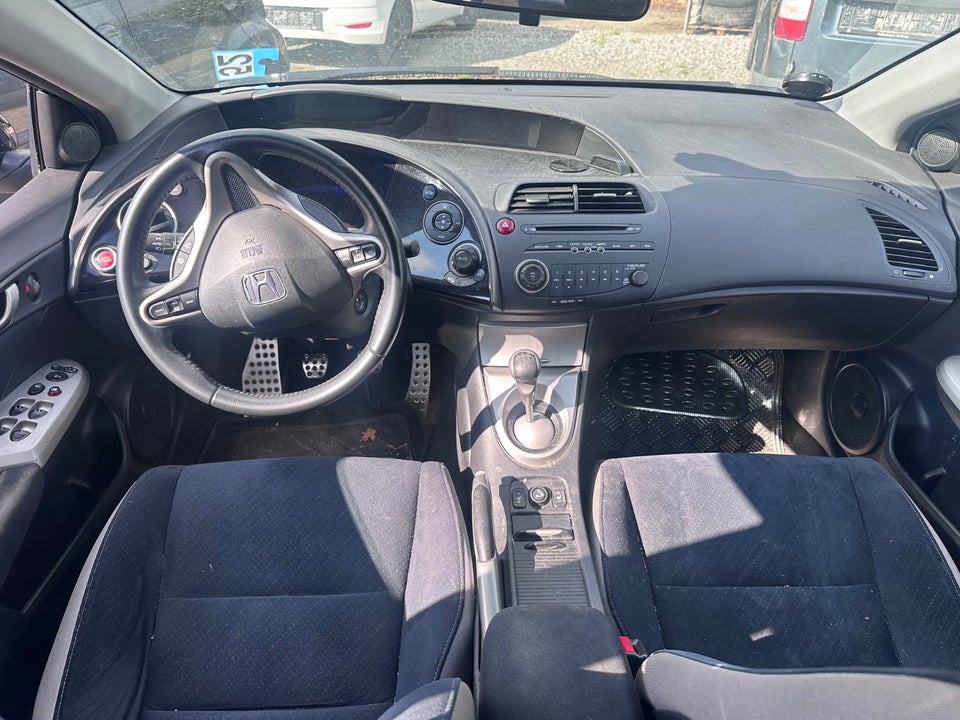 Honda Civic 1,8 Comfort 5d
