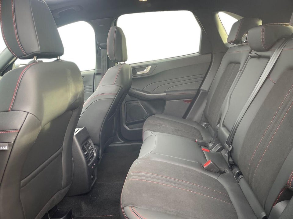 Ford Kuga 2,5 PHEV ST-Line X CVT 5d