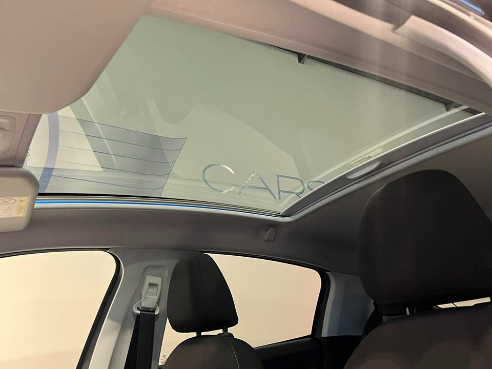 Peugeot 208 1,6 BlueHDi 100 Allure Sky 5d