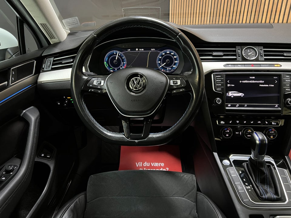 VW Passat 1,4 GTE Variant DSG 5d