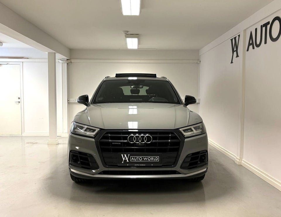 Audi Q5 3,0 TDi 286 S-line quattro Tiptr. 5d
