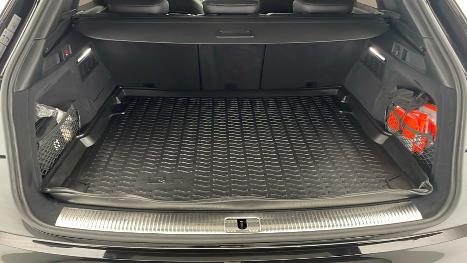 Audi Q5 2,0 TFSi S-line Edition S-tr. 5d