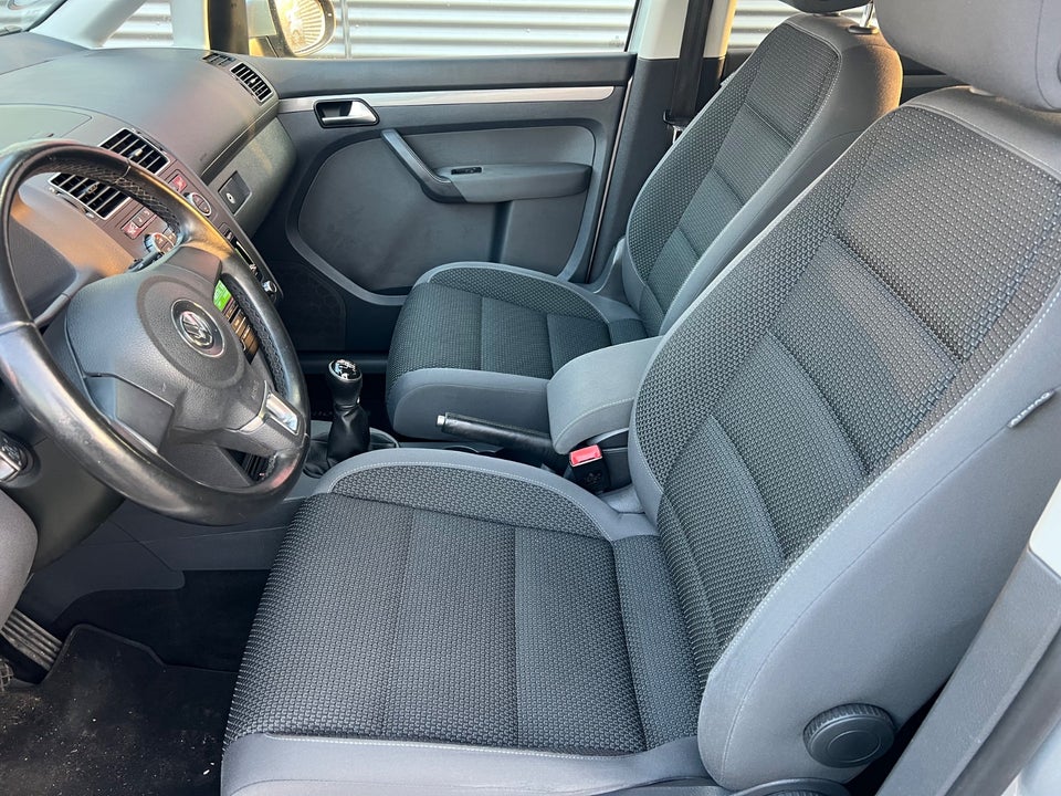 VW Touran 1,4 TSi 140 Comfortline 5d