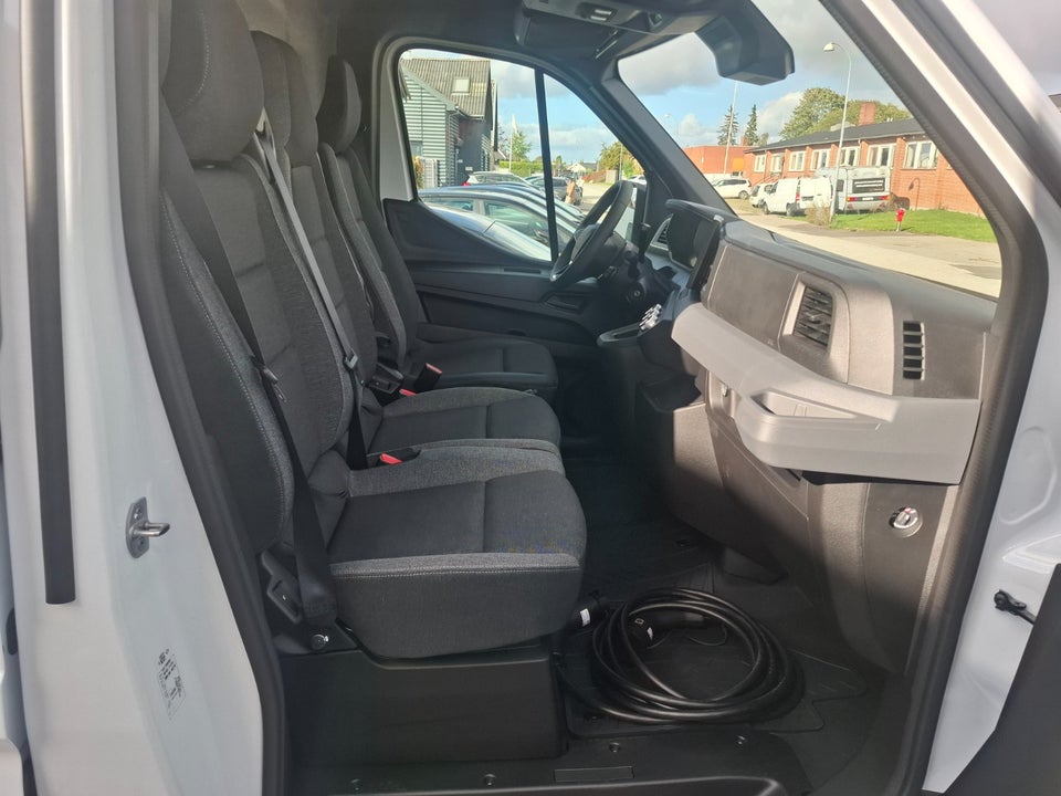 Renault Master V T35 87 E-Tech L3H2 Kassevogn Tekno