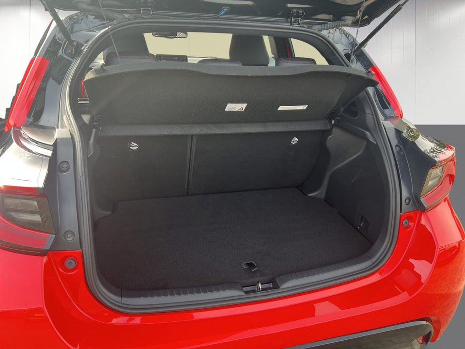 Toyota Yaris 1,5 Hybrid H3 Premier Edition e-CVT 5d