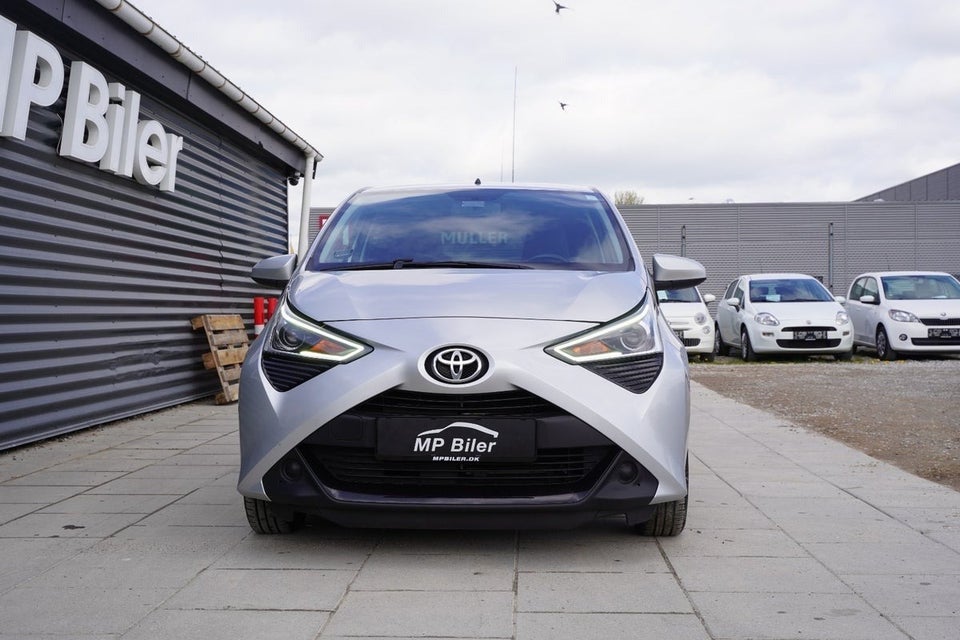 Toyota Aygo 1,0 VVT-i x-pose 5d