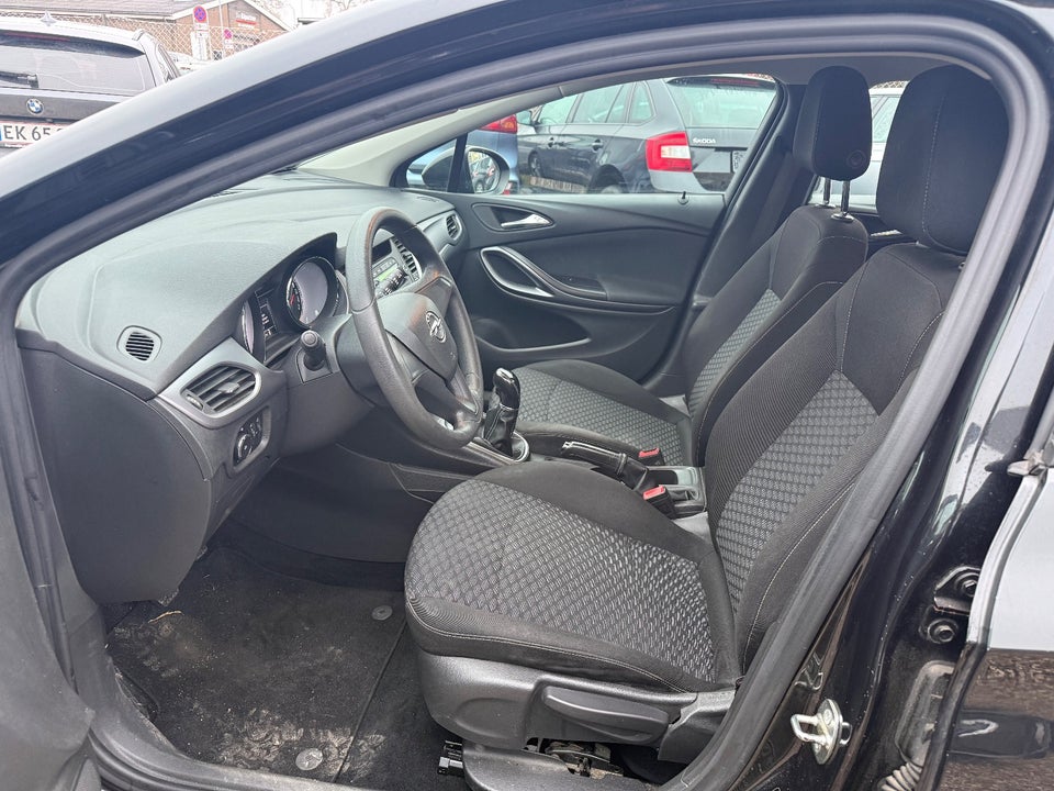 Opel Astra 1,0 T 105 Essentia Sports Tourer 5d